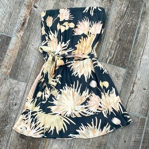 Cloth and Stone strapless floral dress